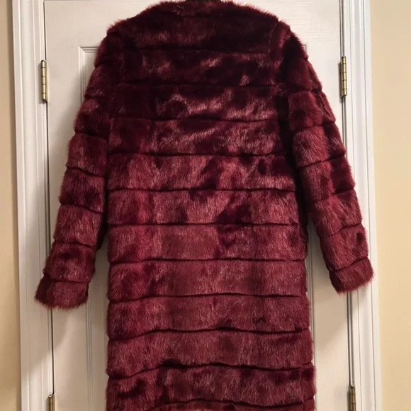 Mossimo Burgundy Faux Fur Long Coat - Picture 5 of 6